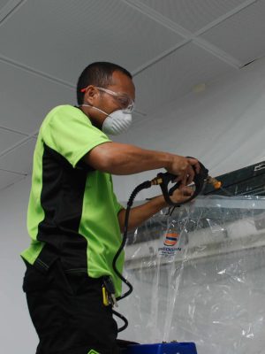 air-conditioning-maintenance-services-img-1 (3)
